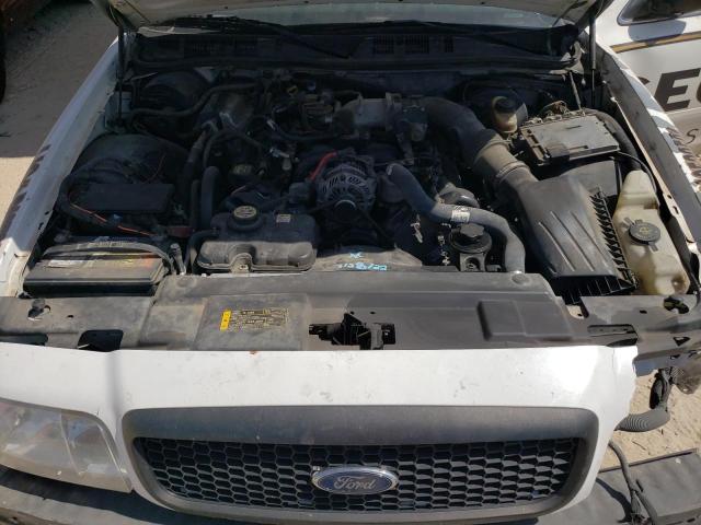 Photo 11 from auction – 2009 FORD CROWN VICT with VIN 2FAHP71VX9X114092