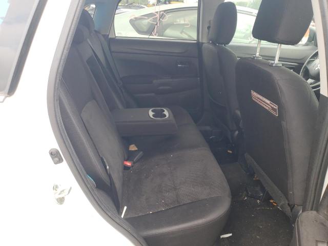 Снимка 11 от търг – 2015 MITSUBISHI OUTLANDER с VIN 4A4AR4AUXFE020893