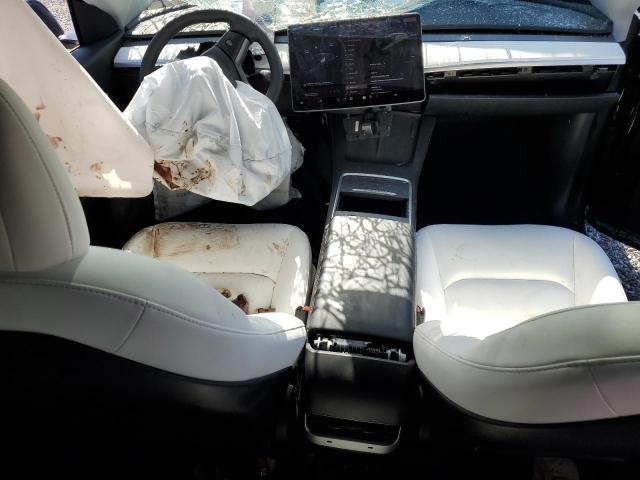 Photo 8 from auction – 2021 TESLA MODEL Y with VIN 5YJYGDEE3MF240516