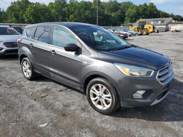 Photo 4 from auction – 2017 FORD ESCAPE SE with VIN 1FMCU9GD6HUA02012