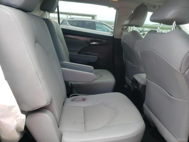 Photo 10 from auction – 2021 TOYOTA HIGHLANDER with VIN 5TDFZRAH1MS084227
