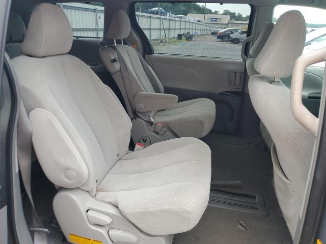 Photo 11 from auction – 2011 TOYOTA SIENNA LE with VIN 5TDKK3DC8BS008369