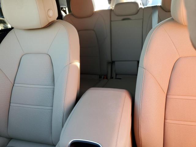 Photo 10 from auction – 2023 PORSCHE CAYENNE S with VIN WP1AB2AY8PDA14387