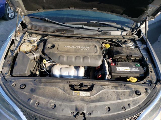 Photo 11 from auction – 2015 CHRYSLER 200 LIMITE with VIN 1C3CCCAB9FN606967