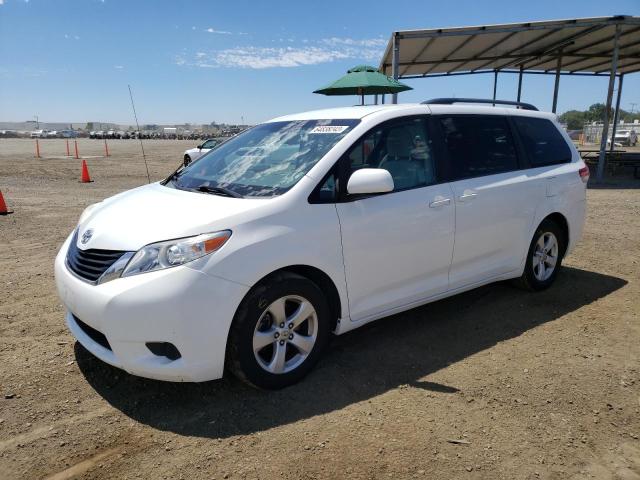 Photo 1 from auction – 2013 TOYOTA SIENNA LE with VIN 5TDKK3DC3DS336348