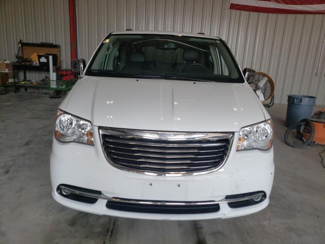 Photo 5 from auction – 2014 CHRYSLER TOWN & COU with VIN 2C4RC1CG8ER111227