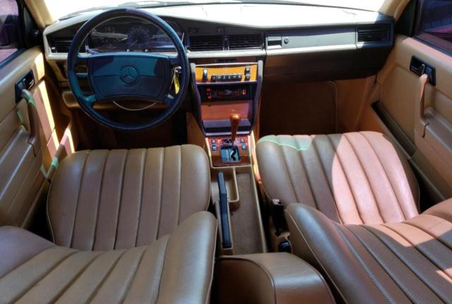 Photo 8 from auction – 1988 MERCEDES-BENZ 190 E 2.3 with VIN WDBDA28D2JF468892