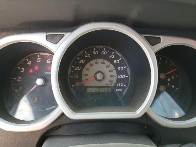 Photo 9 from auction – 2004 TOYOTA 4RUNNER SR with VIN JTEBU14RX40030779