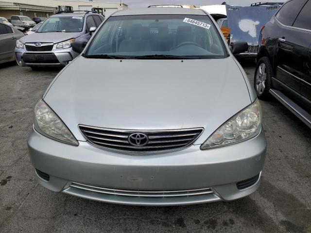 Photo 5 from auction – 2005 TOYOTA CAMRY LE with VIN 4T1BE32K35U420955