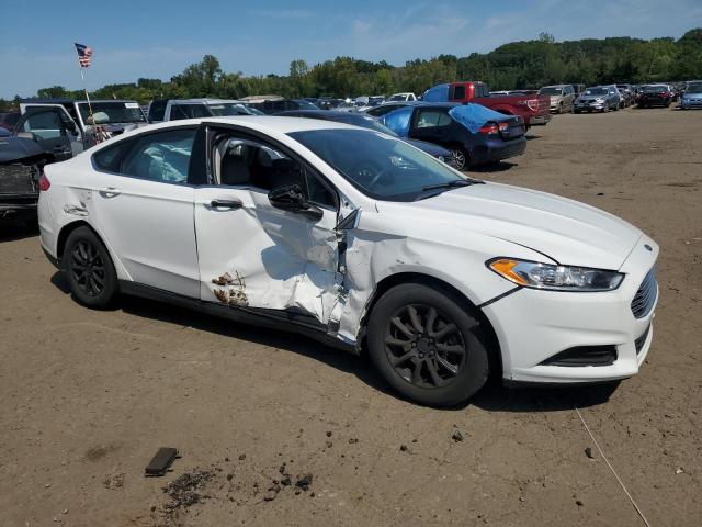 Photo 4 from auction – 2016 FORD FUSION S with VIN 3FA6P0G74GR189437