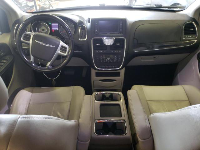 Photo 8 from auction – 2011 CHRYSLER TOWN & COU with VIN 2A4RR8DG0BR779938