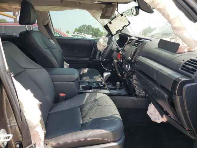 Photo 7 from auction – 2022 TOYOTA 4RUNNER SR with VIN JTERU5JR5N6068753