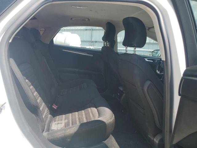 Photo 10 from auction – 2016 FORD FUSION SE with VIN 3FA6P0HD1GR102534