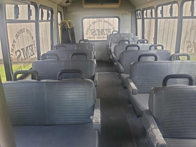 Photo 6 from auction – 1999 FORD ECONOLINE with VIN 1FDXE40F0XHB69518