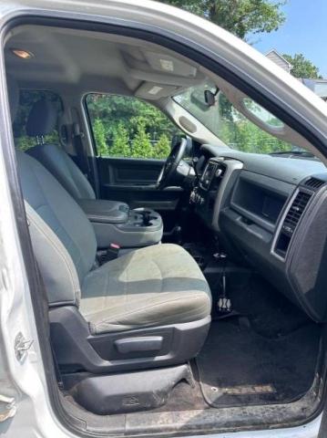 Foto 5 de la subasta – 2015 RAM 3500 ST con VIN 3C63RRGLXFG555864