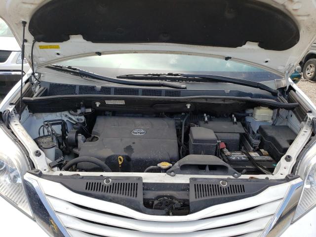 Photo 12 from auction – 2016 TOYOTA SIENNA LE with VIN 5TDKK3DC6GS700847