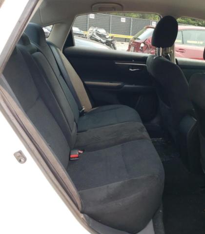 Photo 10 from auction – 2015 NISSAN ALTIMA 2.5 with VIN 1N4AL3AP1FN370559