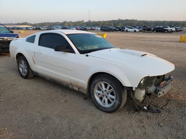Photo 4 from auction – 2007 FORD MUSTANG with VIN 1ZVFT80N675332210