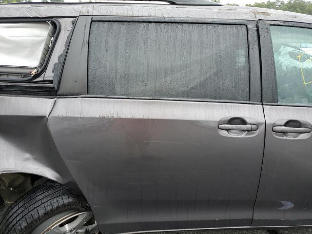 Photo 11 from auction – 2015 TOYOTA SIENNA LE with VIN 5TDKK3DCXFS576483