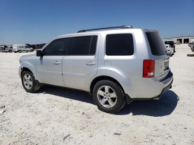 Photo 2 from auction – 2010 HONDA PILOT EX with VIN 5FNYF3H45AB019382