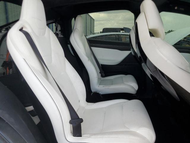 Photo 11 from auction – 2016 TESLA MODEL X with VIN 5YJXCBE29GF013319