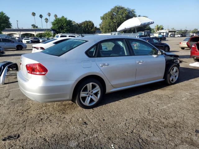 Photo 3 from auction – 2012 VOLKSWAGEN PASSAT S with VIN 1VWAP7A39CC062501