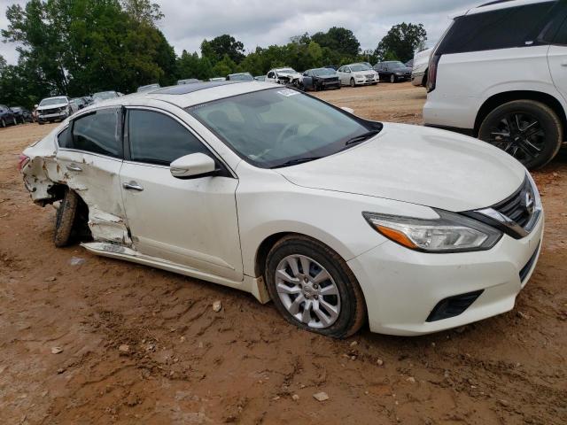 Photo 4 from auction – 2016 NISSAN ALTIMA 2.5 with VIN 1N4AL3AP1GC153283