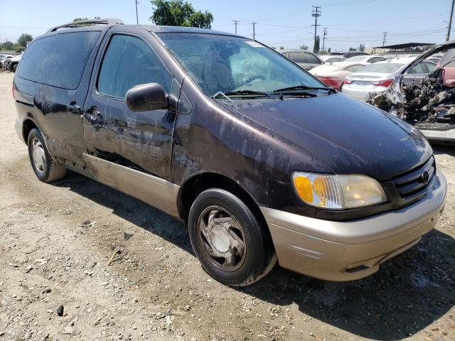 Photo 4 from auction – 2001 TOYOTA SIENNA LE with VIN 4T3ZF13C01U340764