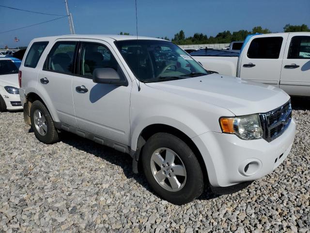 Photo 4 from auction – 2009 FORD ESCAPE XLS with VIN 1FMCU02769KB72252