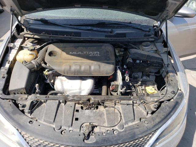 Photo 11 from auction – 2016 CHRYSLER 200 LIMITE with VIN 1C3CCCAB4GN108385