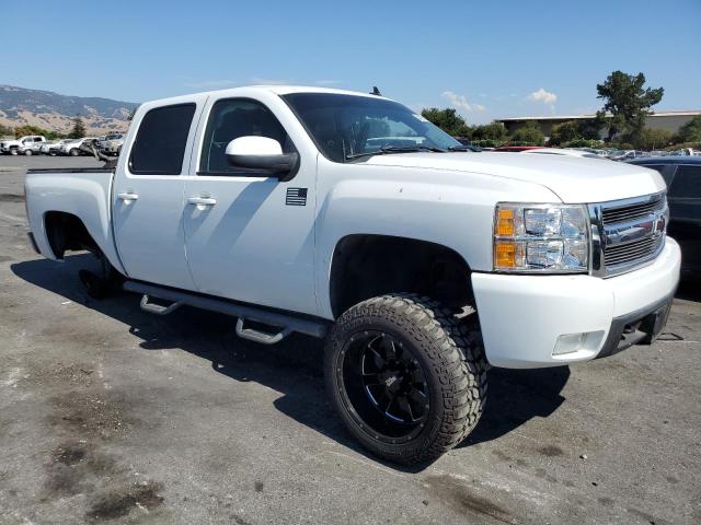Photo 4 from auction – 2007 CHEVROLET SILVERADO with VIN 2GCEC13J571541082