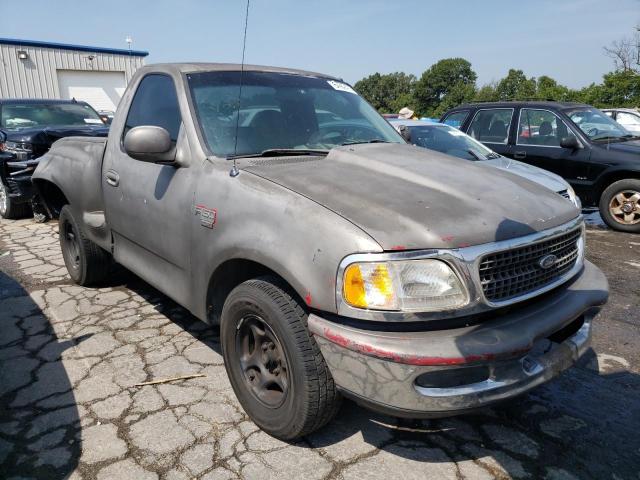 Photo 4 from auction – 1998 FORD F150 with VIN 1FTZF0765WKB04125