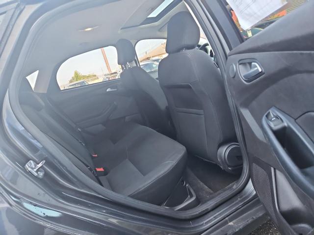 Photo 6 from auction – 2017 FORD FOCUS SEL with VIN 1FADP3H20HL270477