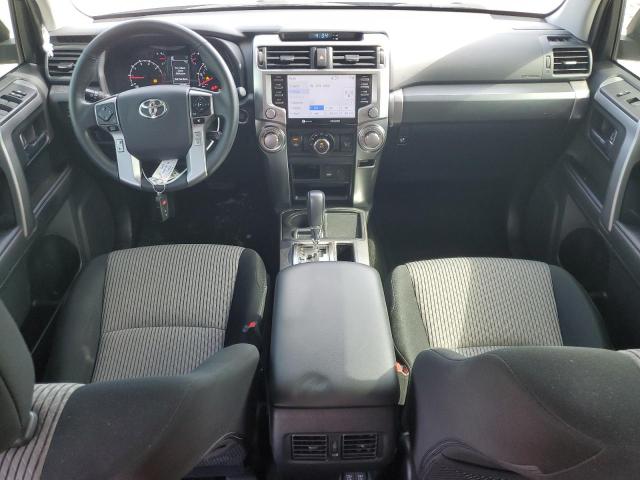 Photo 8 from auction – 2022 TOYOTA 4RUNNER SR with VIN JTEEU5JR9N5268944