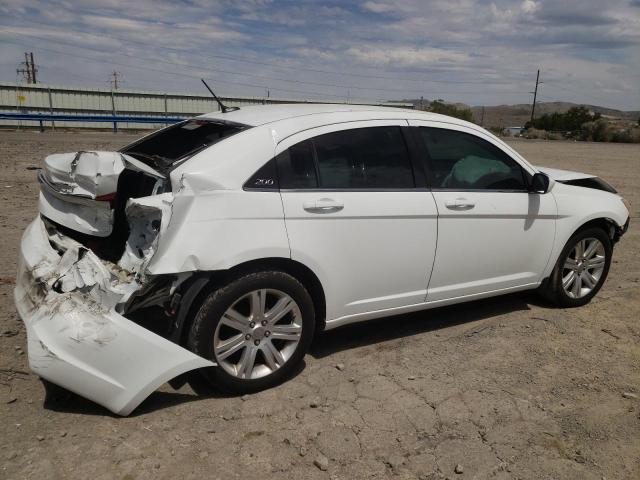 Photo 3 from auction – 2013 CHRYSLER 200 TOURIN with VIN 1C3CCBBB4DN735561