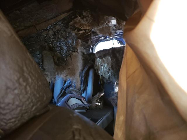 Photo 10 from auction – 2016 TOYOTA RAV4 LIMIT with VIN JTMDFREV9GJ062414
