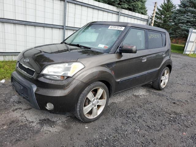 KIA SOUL + 2010 with VIN KNDJT2A2XA7049304 - Photo from auction