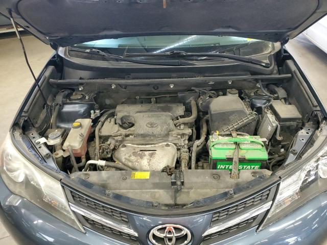 Photo 11 from auction – 2013 TOYOTA RAV4 LE with VIN JTMBFREV9DD000335