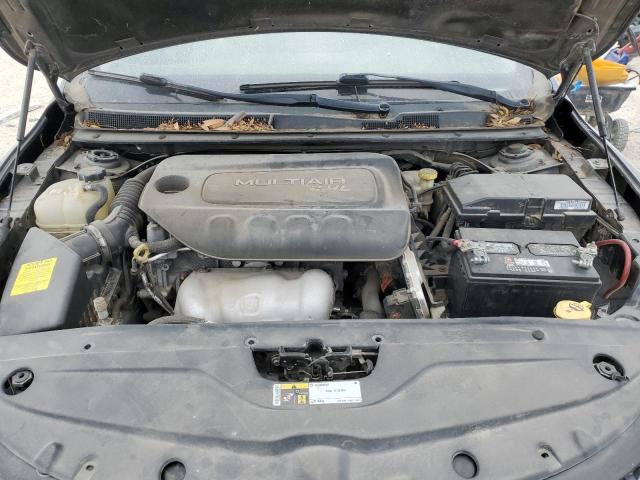 Photo 11 from auction – 2015 CHRYSLER 200 LIMITE with VIN 1C3CCCAB2FN559328