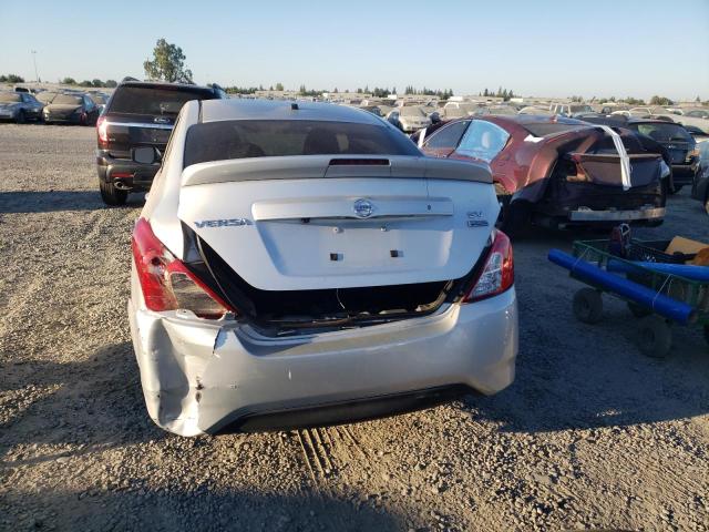 Photo 6 from auction – 2018 NISSAN VERSA S with VIN 3N1CN7AP4JL877245