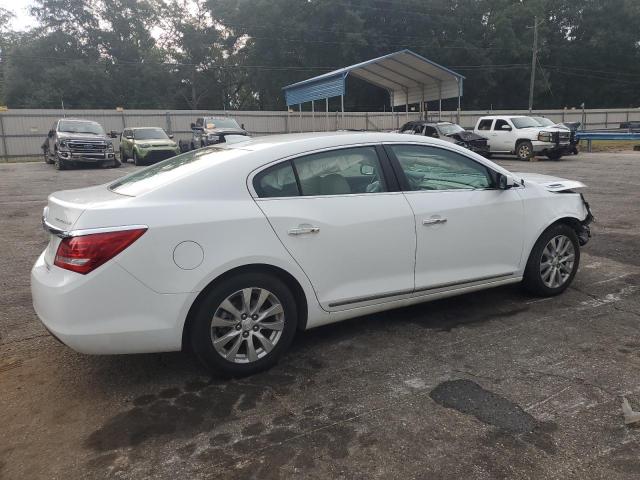 Photo 3 from auction – 2015 BUICK LACROSSE with VIN 1G4GA5GR3FF188964