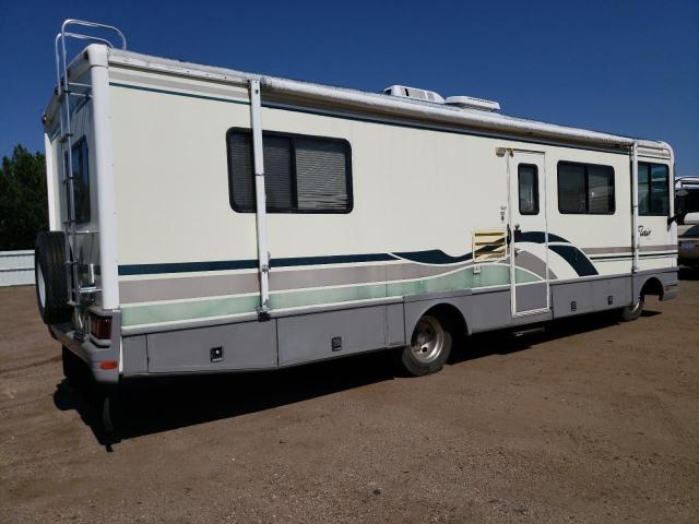 Photo 4 from auction – 1998 FLEE CAMPER with VIN 1GBKP37J2V3314974