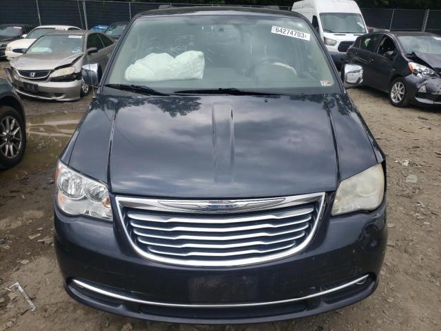 Photo 5 from auction – 2013 CHRYSLER TOWN & COU with VIN 2C4RC1CGXDR751518
