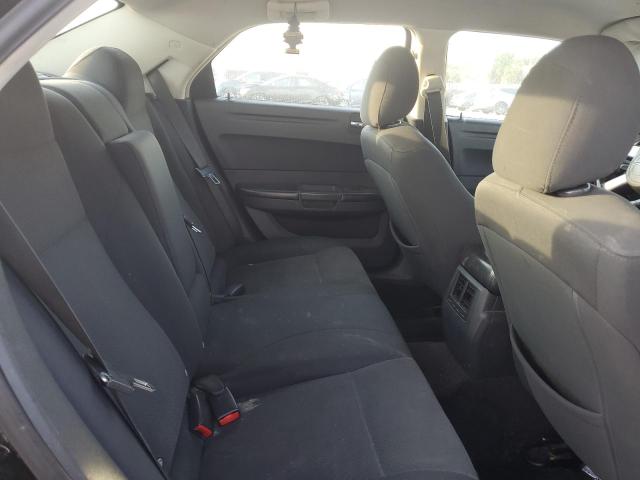 Photo 10 from auction – 2008 CHRYSLER 300 LX with VIN 2C3LA43R48H273112