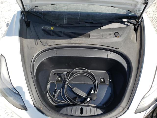 Photo 11 from auction – 2018 TESLA MODEL 3 with VIN 5YJ3E1EA5JF051180