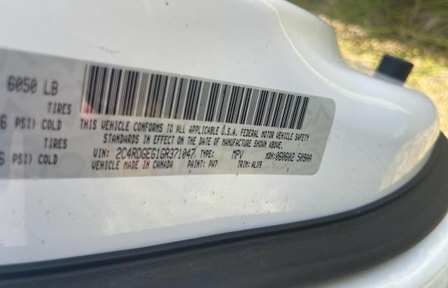 Photo 10 from auction – 2016 DODGE GRAND CARA with VIN 2C4RDGEG1GR371047