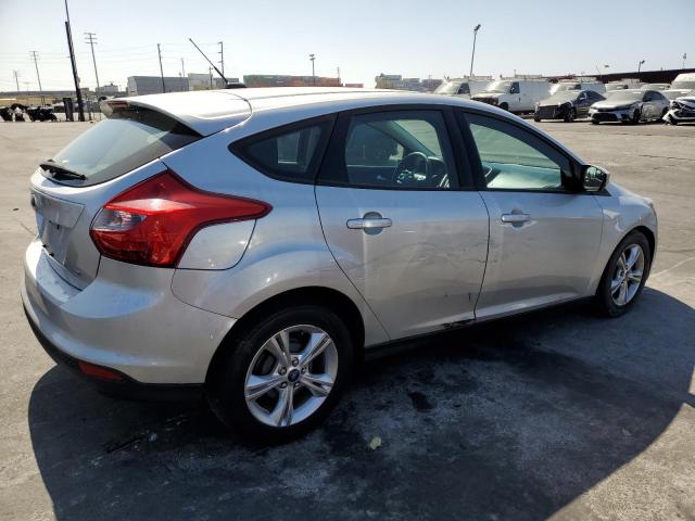 Photo 3 from auction – 2014 FORD FOCUS SE with VIN 1FADP3K26EL111029