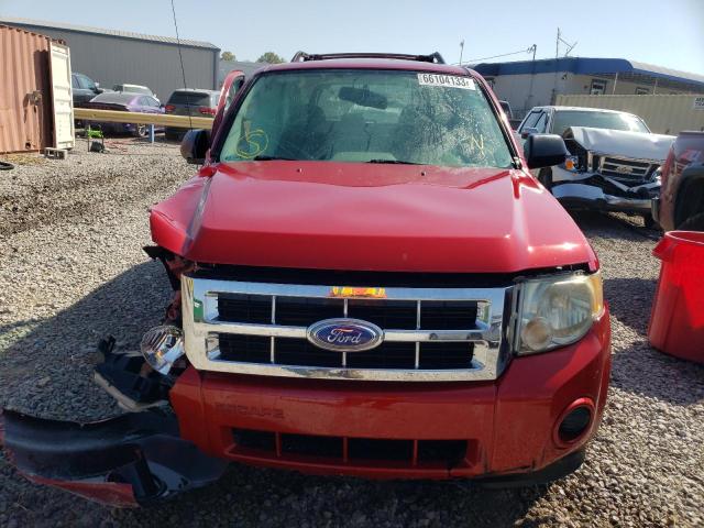 Photo 5 from auction – 2011 FORD ESCAPE XLS with VIN 1FMCU0C79BKC01988