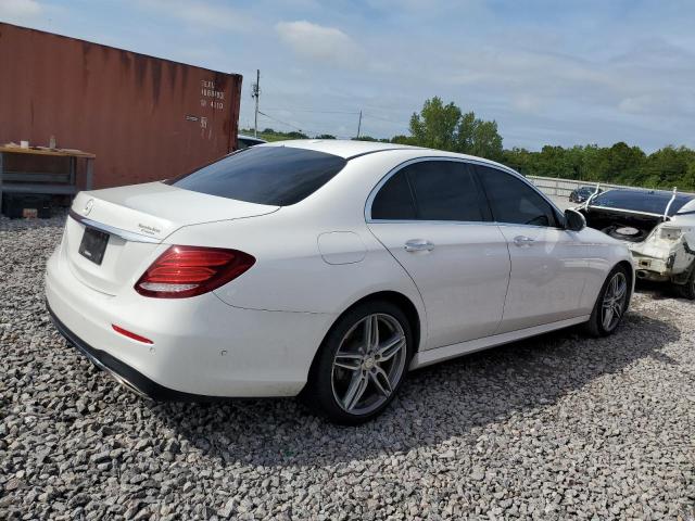 Photo 3 from auction – 2017 MERCEDES-BENZ E 300 with VIN WDDZF4JB2HA190876