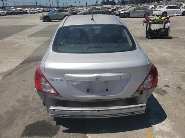 Foto 6 de la subasta – 2015 NISSAN VERSA S con VIN 3N1CN7AP1FL936386